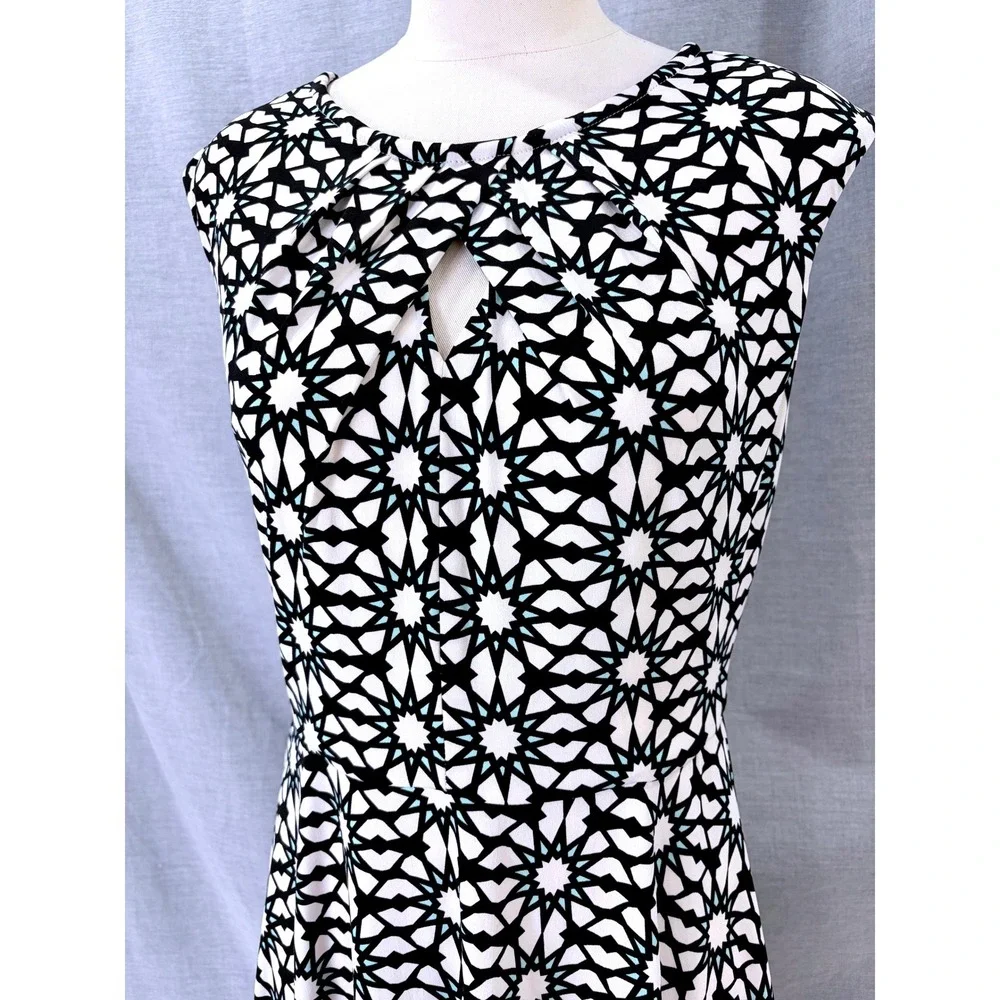 Wisp Geometric Starburst Keyhole Fit‎ and Flare Dress Black White Aqua 8 Office